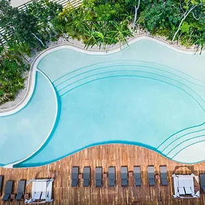 ophelia-tulum-hotel.tulum-hotels.net/